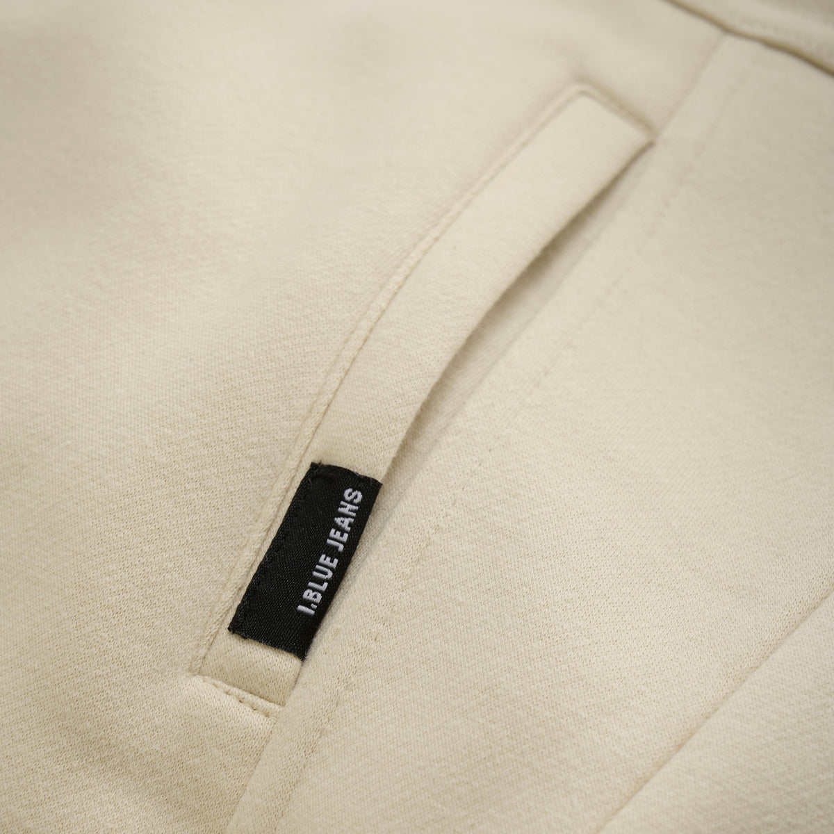 Hoodie Badge | Sandshell