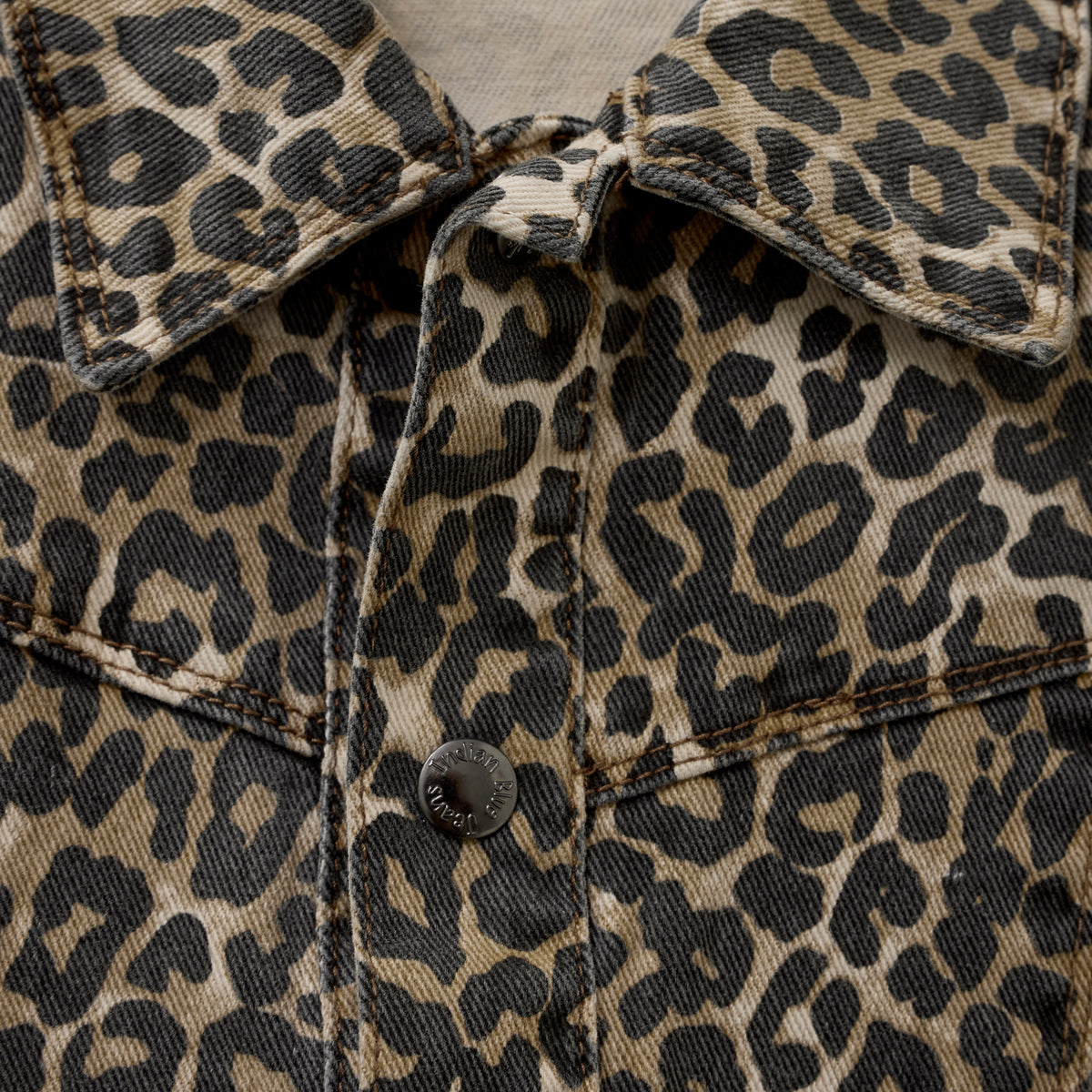 Vest Leopard | Cornstalk