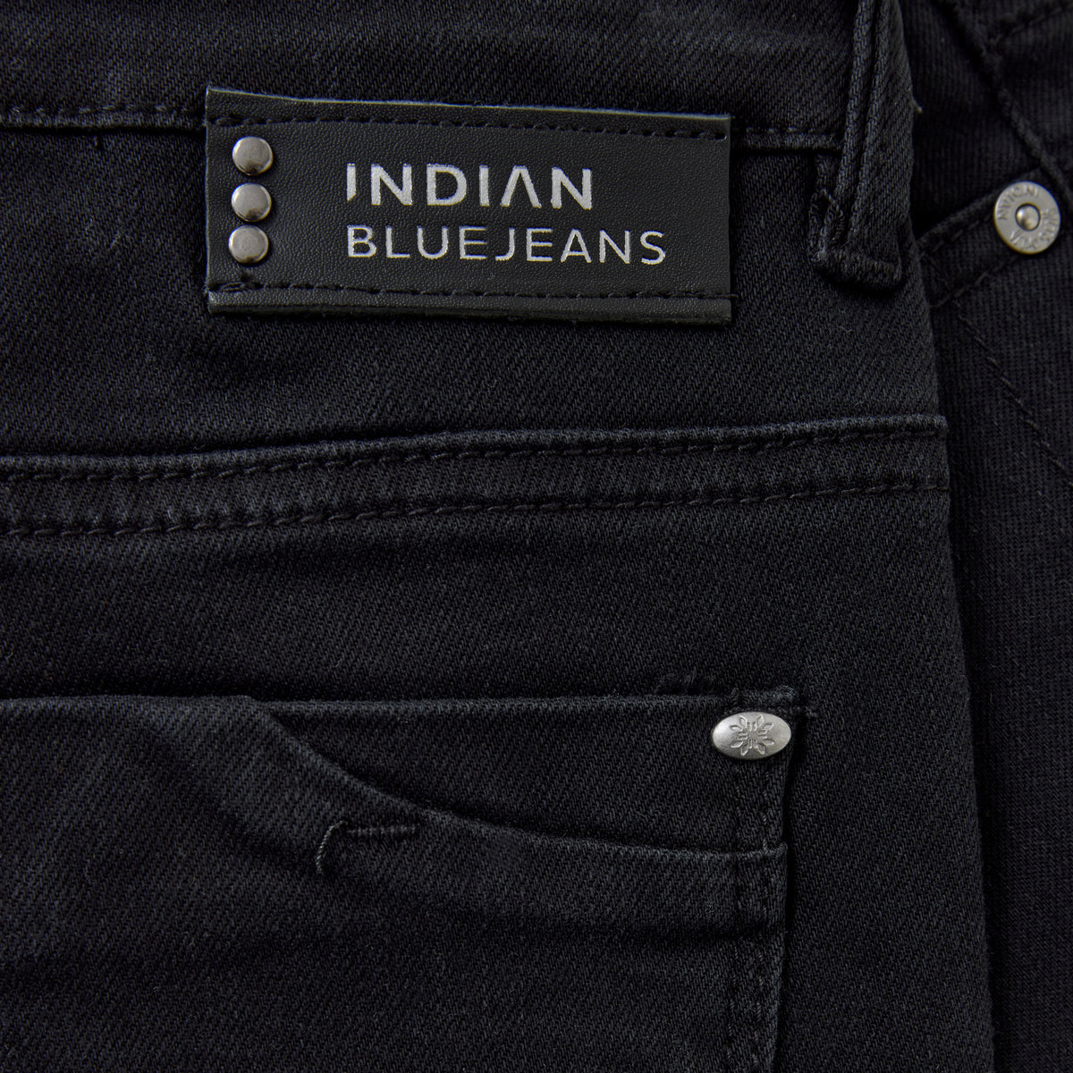 Bootcut Fit | Black