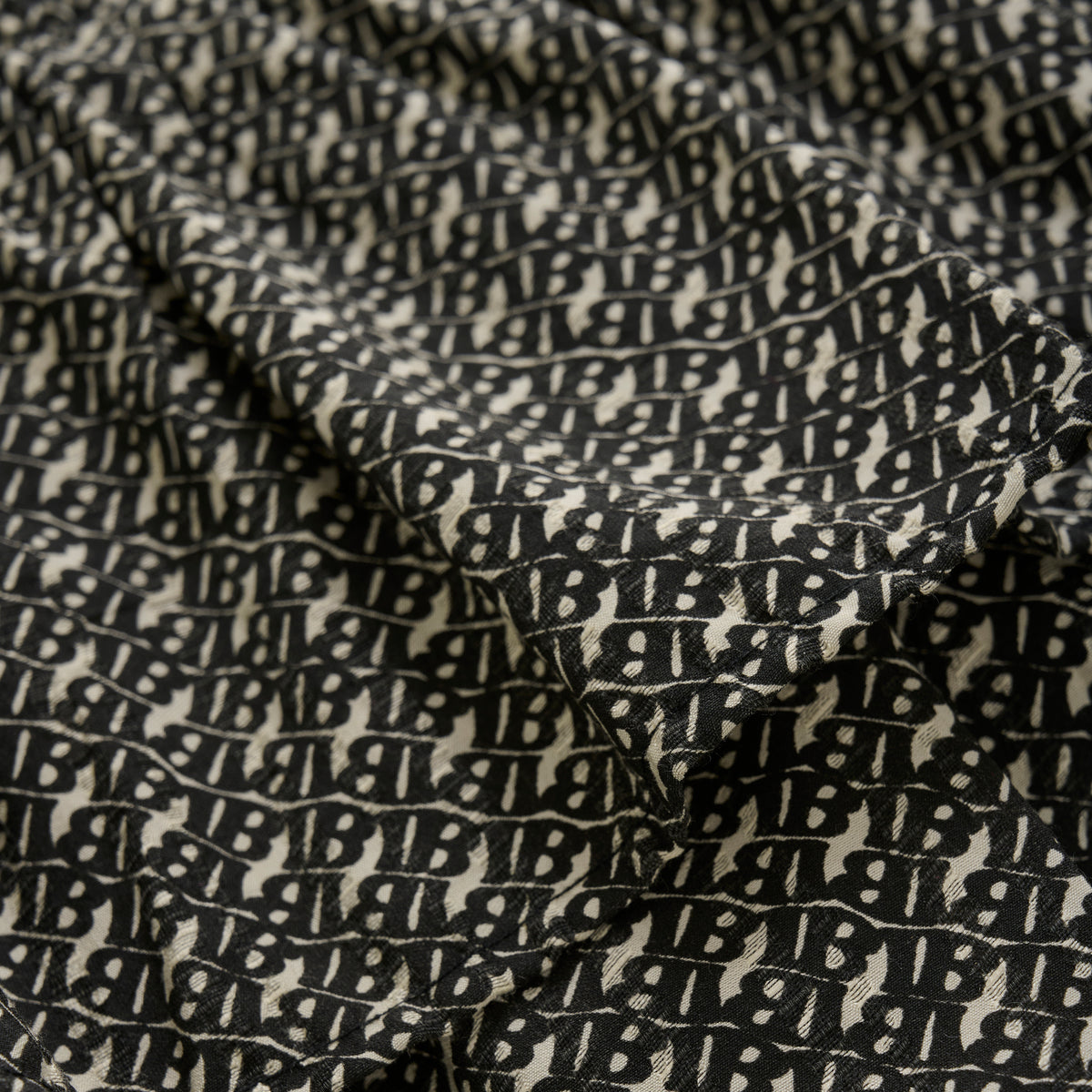 Skirt Logo | Black